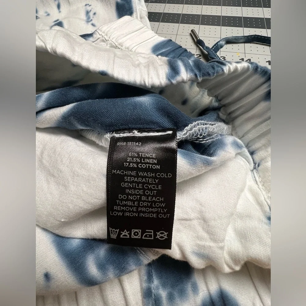 Juicy Couture Black and White Tie-Dye Joggers Sz XL - Picture 7 of 7